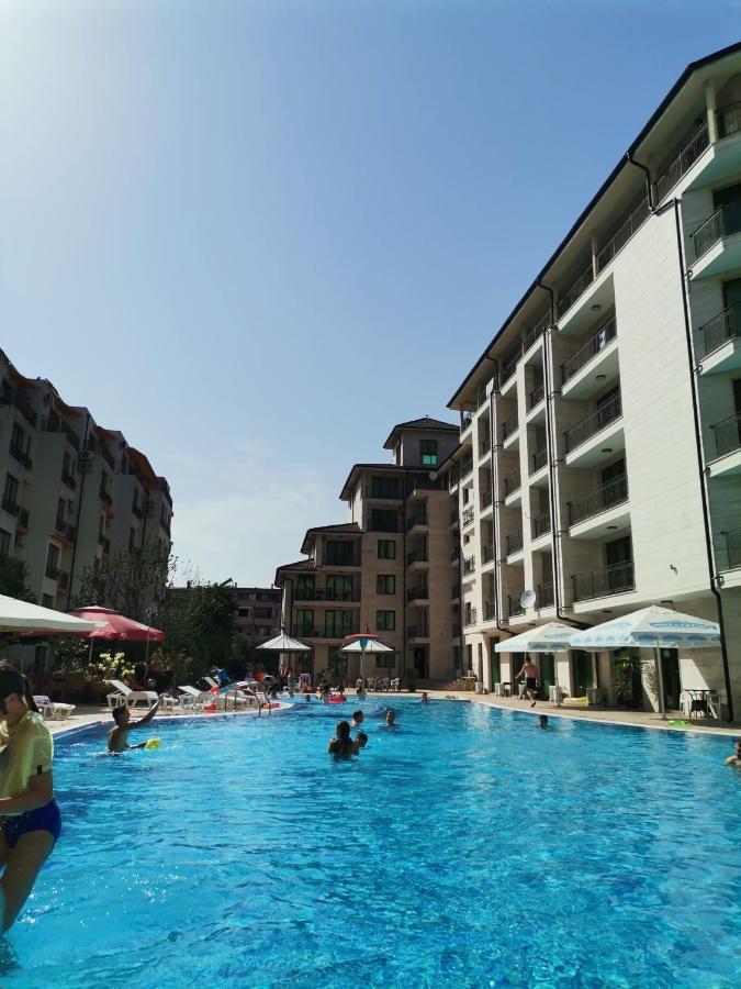 Pool Apartment Amadeus Lux Słoneczny Brzeg Zewnętrze zdjęcie